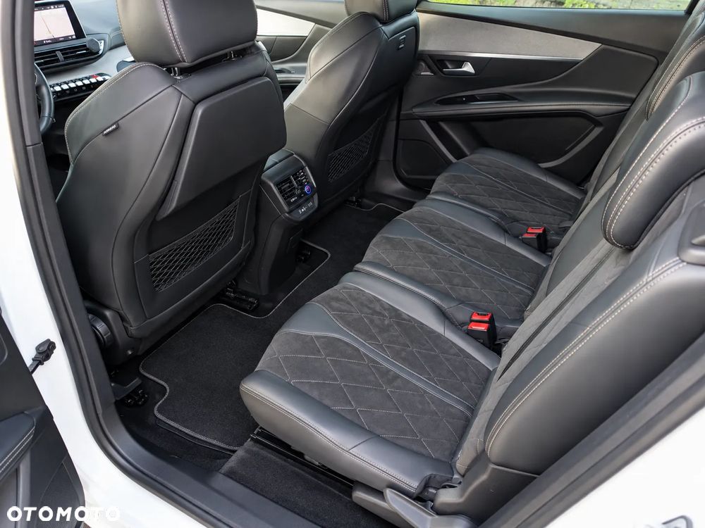 Peugeot 5008 - 11