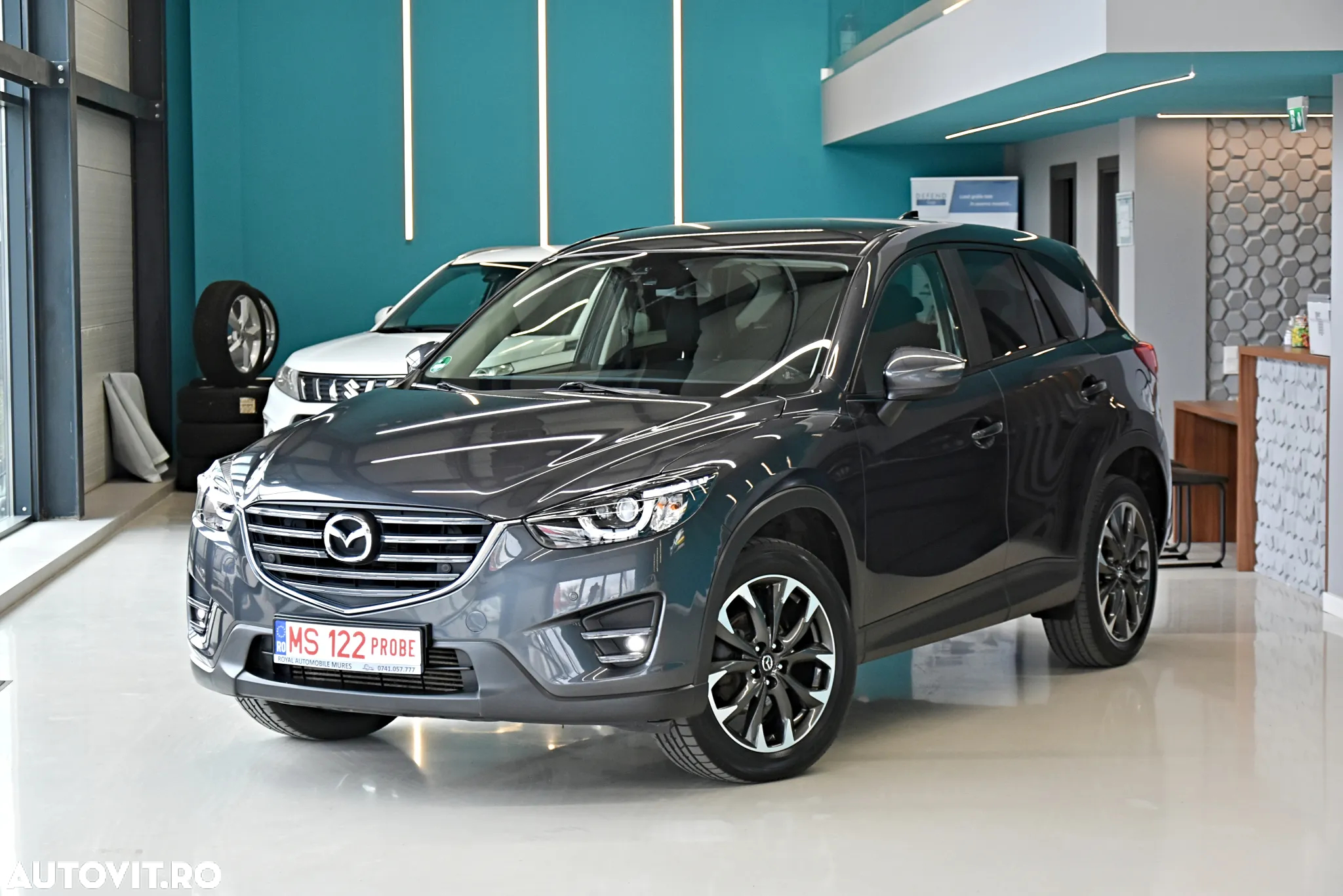 Mazda CX-5 SKYACTIV-D 175 AWD Sports-Line - 2