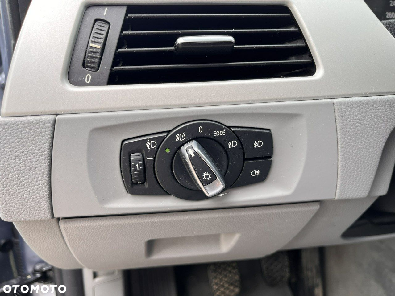 BMW Seria 3 - 22
