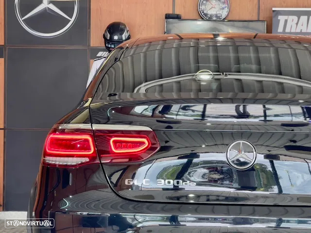 Mercedes-Benz GLC 300 de Coupé 4Matic - 31