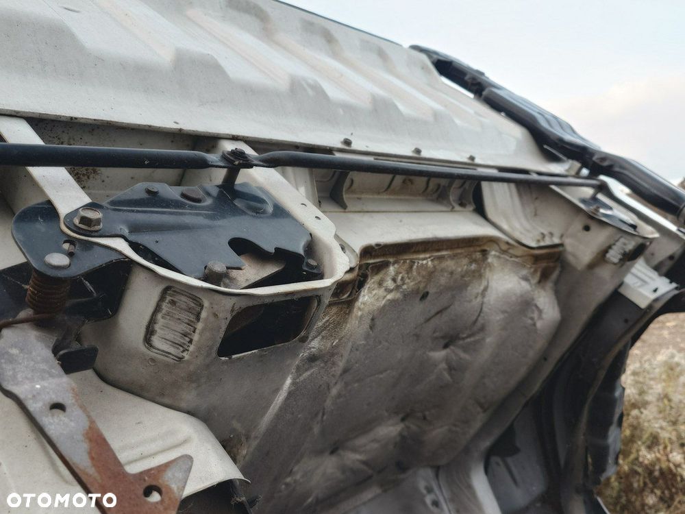 Mitsubishi Canter 3.0 (TURBO) * DMC 3.5T Kat.B * Kontener 4.2m * Winda * Możliwość montażu nowej wywrotki * Sprowadzony - 9