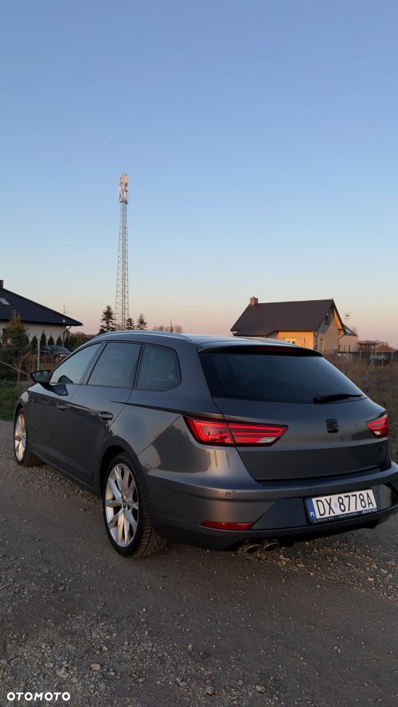 Seat Leon 2.0 TDI DPF Start&Stop DSG FR - 7