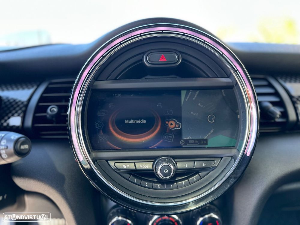MINI 3 Portas John Cooper Works Aut. - 16