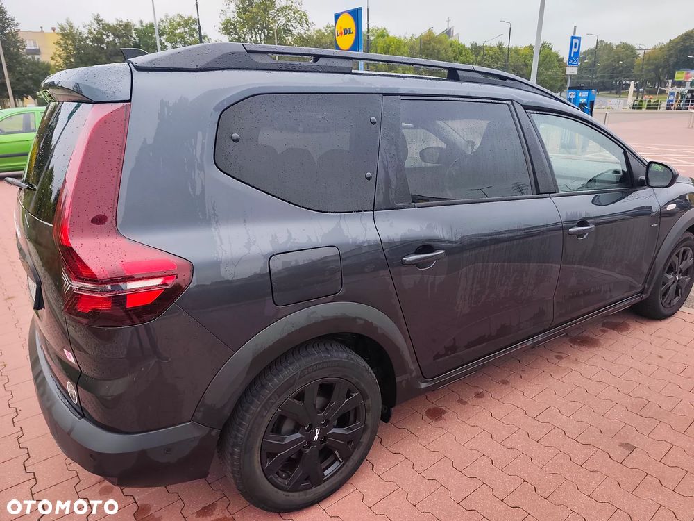 Dacia Jogger 1.0 TCe SL Extreme 7os - 17