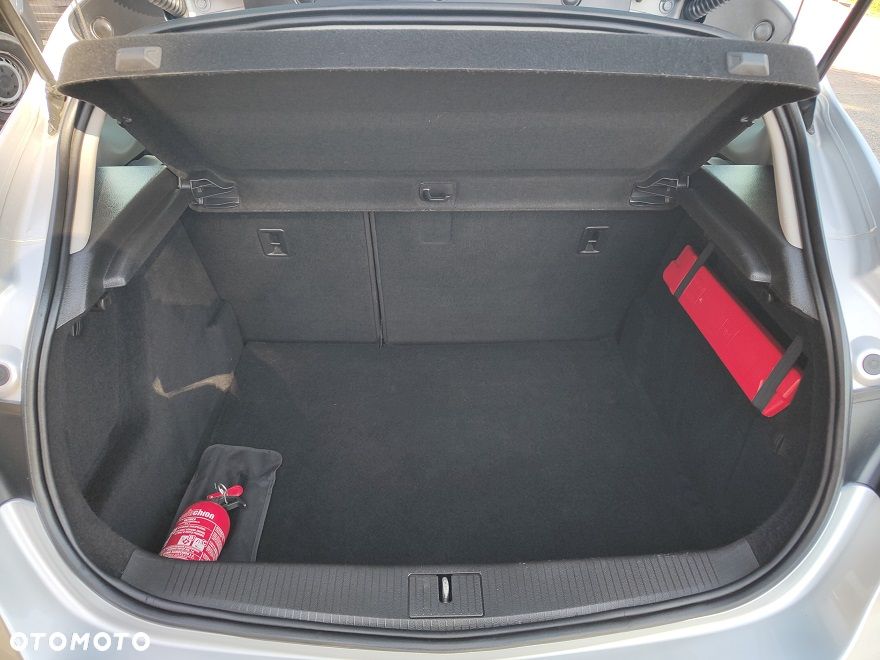 Opel Astra - 24