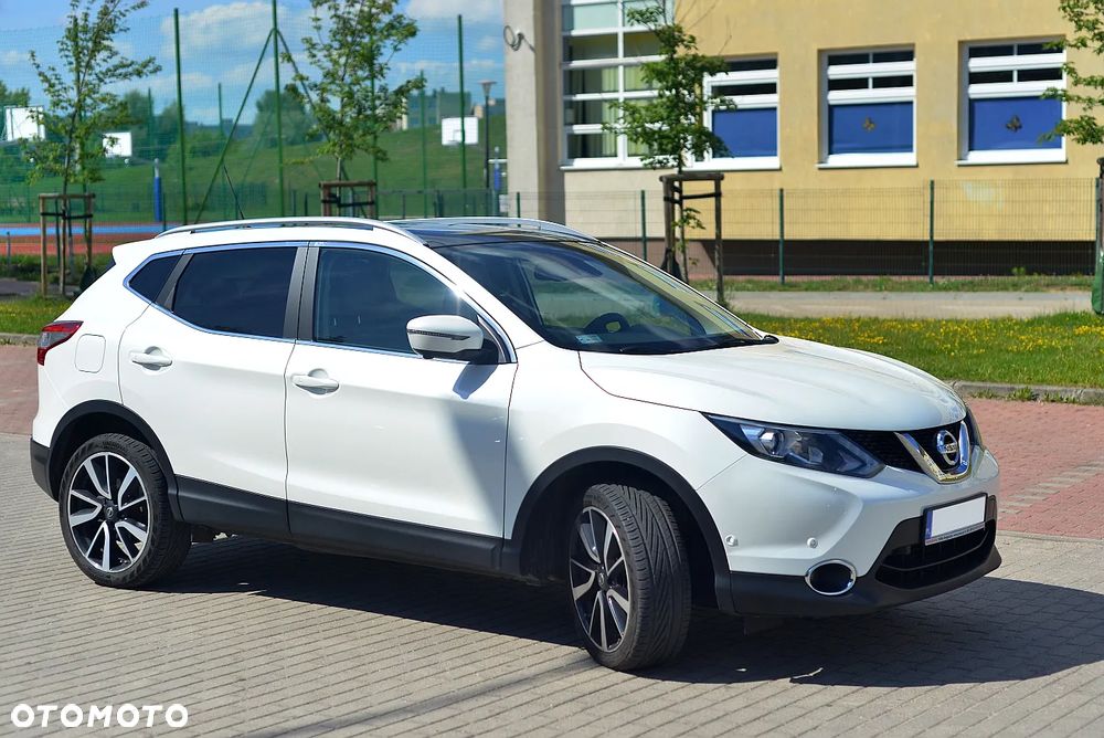 Nissan Qashqai 1.6 DIG-T Tekna - 2