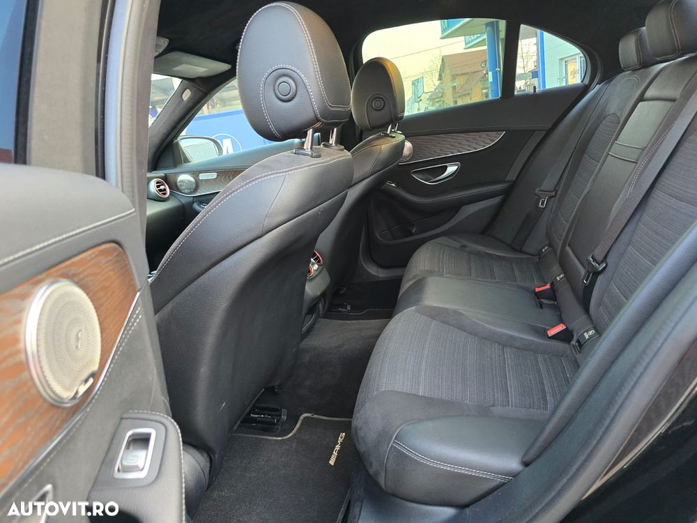 Mercedes-Benz C - 10