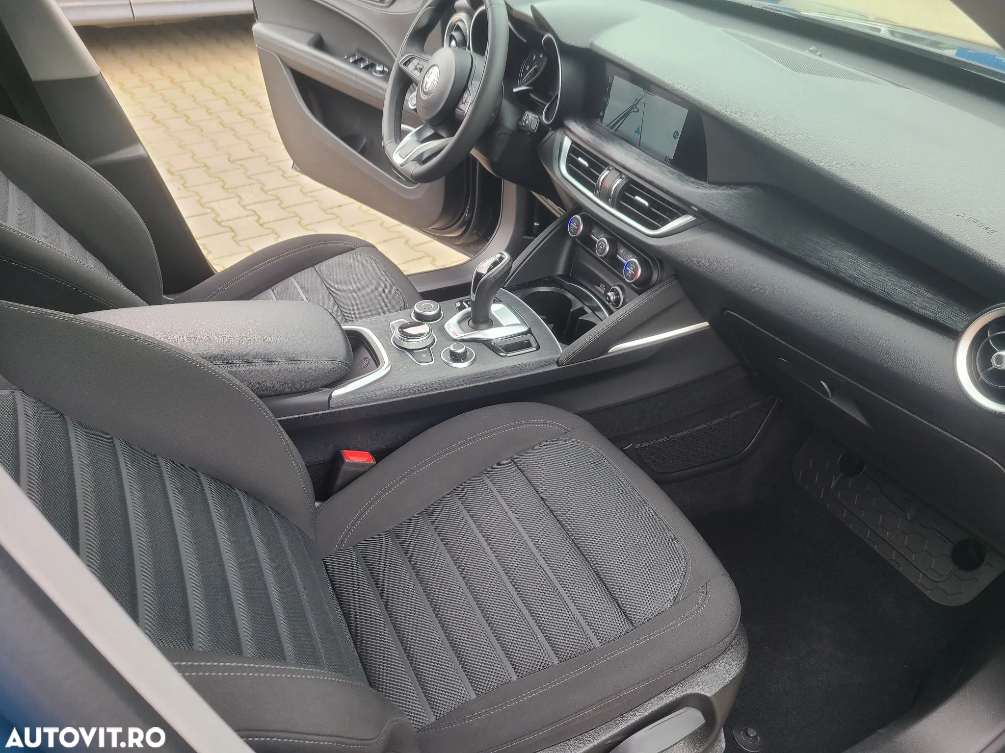 Alfa Romeo Stelvio 2.2 Diesel 16V AT8 Super - 28