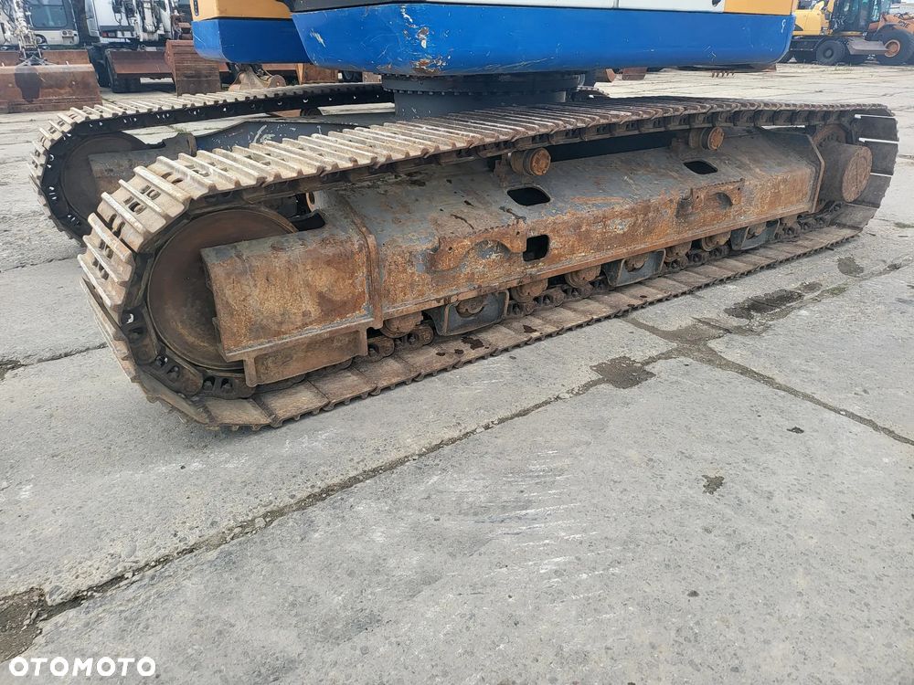 Liebherr R926 Compact - 22