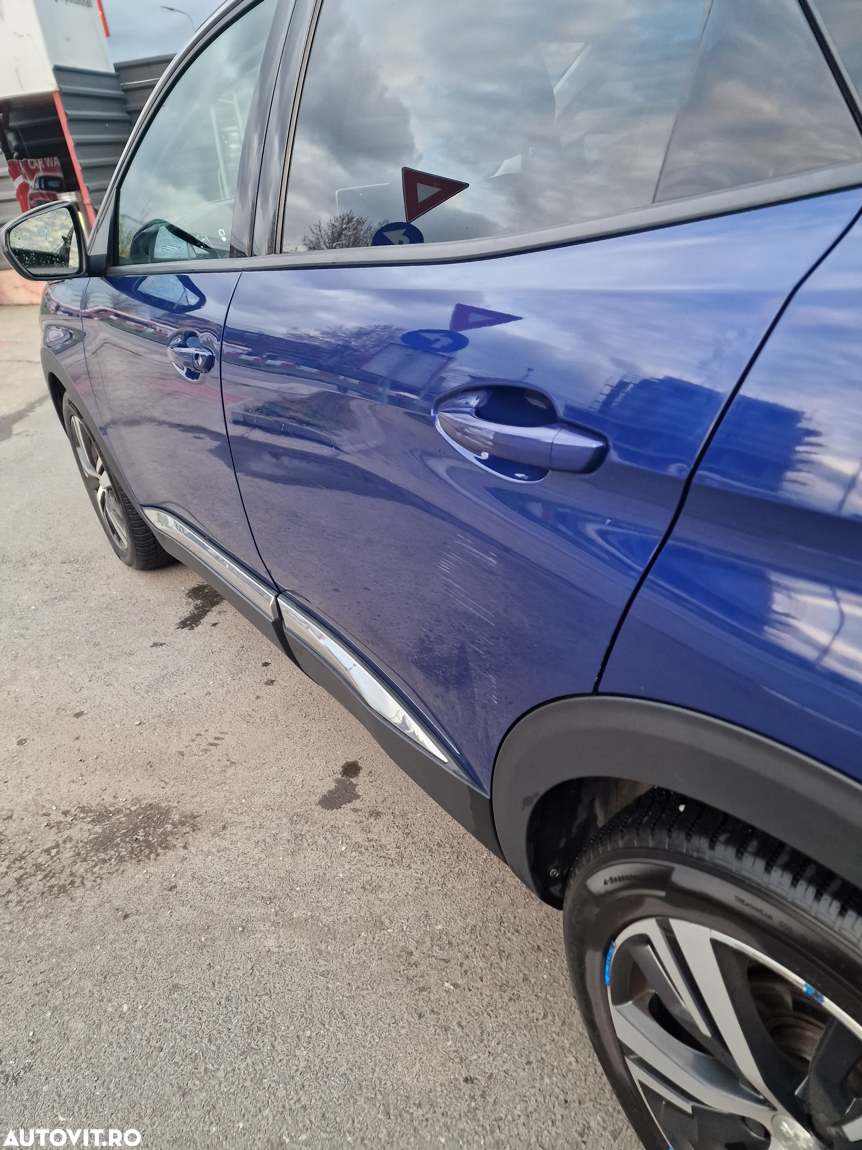 Peugeot 3008 1.6 BlueHDI S&S EAT6 GT-Line - 17