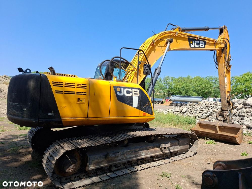 JCB Js 210 Lc - 3