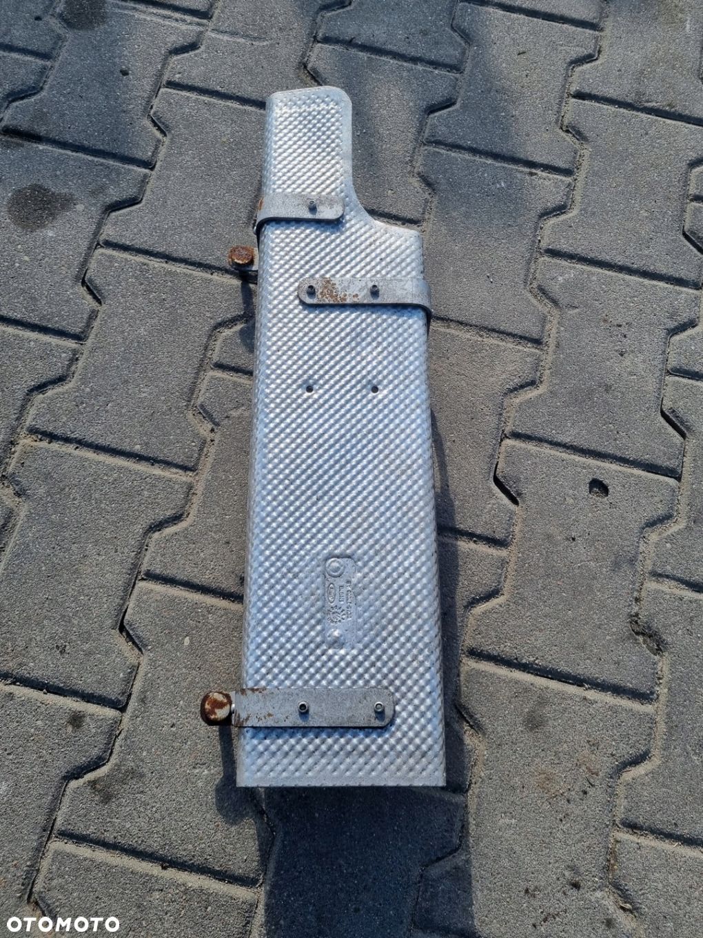 OSŁONA TERMICZNA RURY TŁUMIKA FORD F MAX 500 - 1