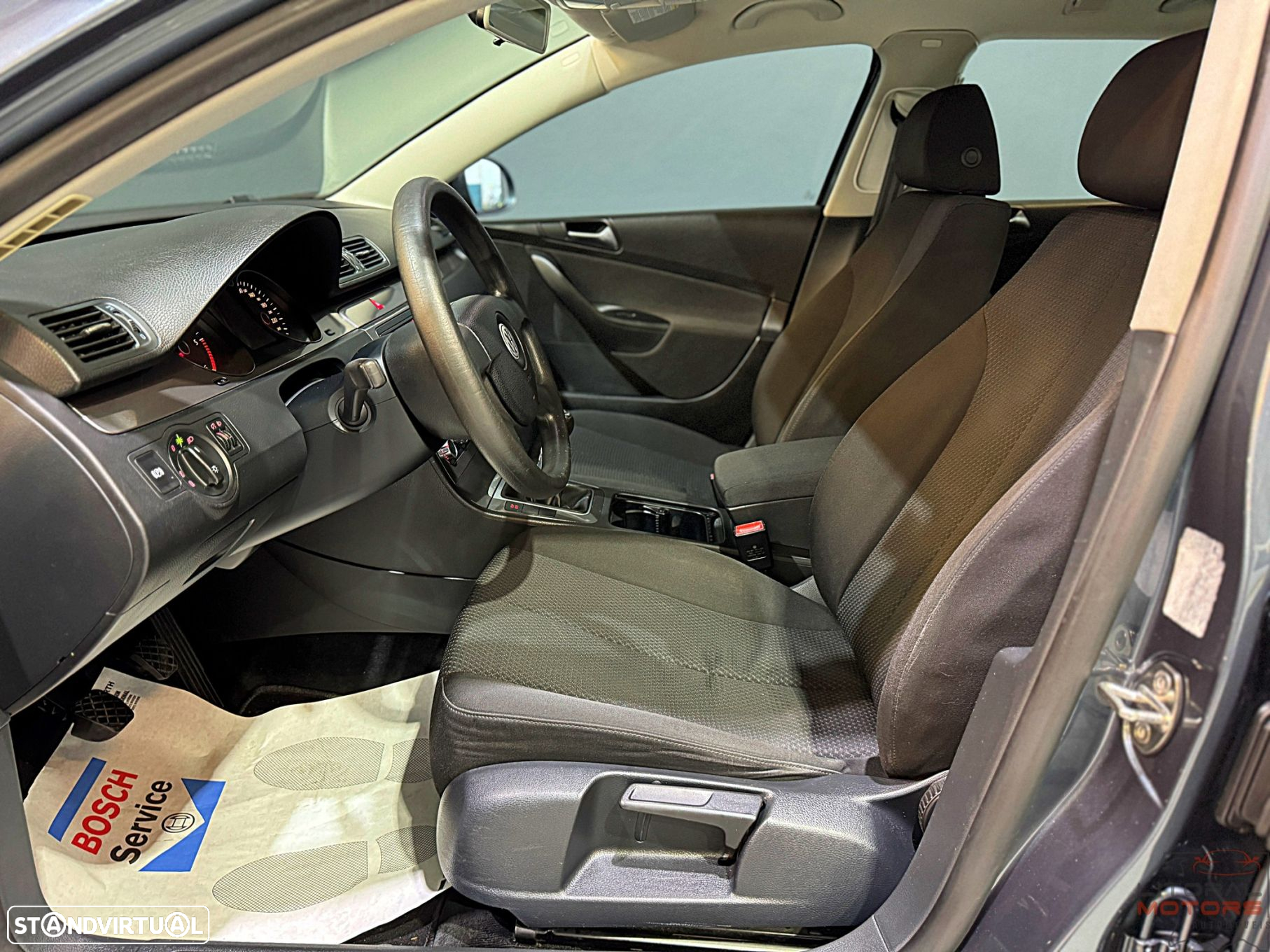 VW Passat Variant 1.6 TDI Trendline - 13