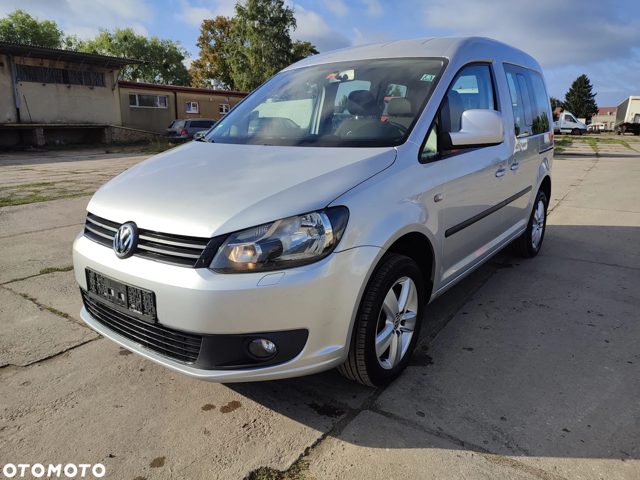 Volkswagen Caddy 1.6 TDI Comfortline Edition - 1