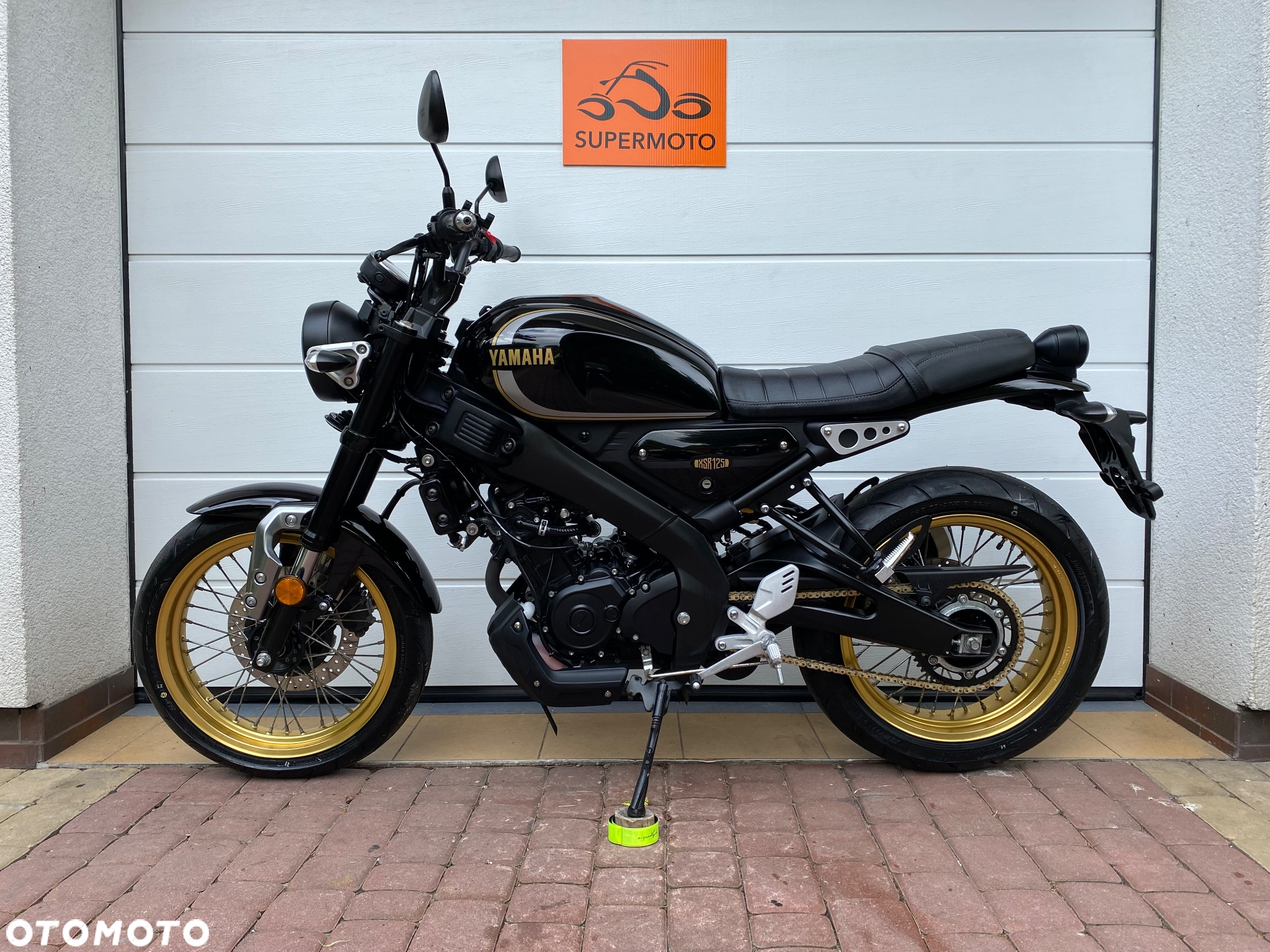 Yamaha XSR - 7