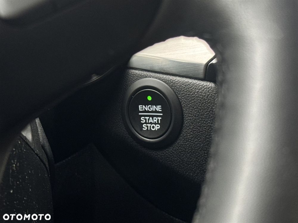 Ford Kuga - 11