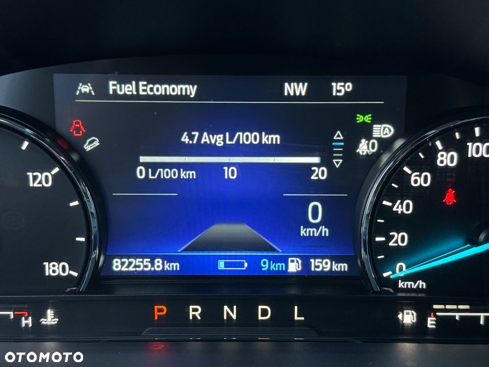 Ford Kuga - 28