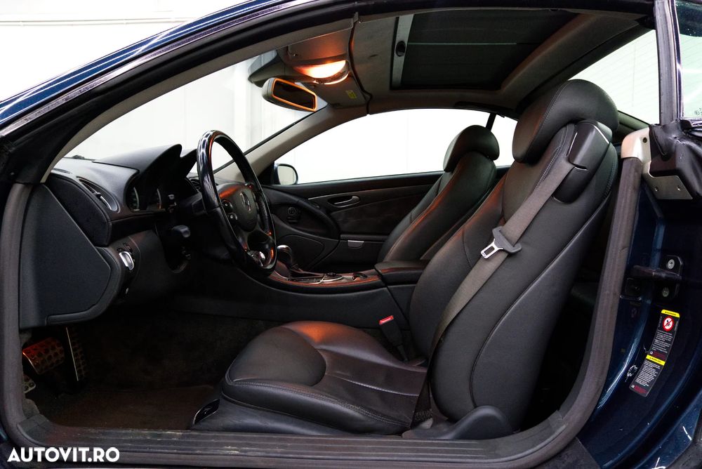 Mercedes-Benz SL - 12