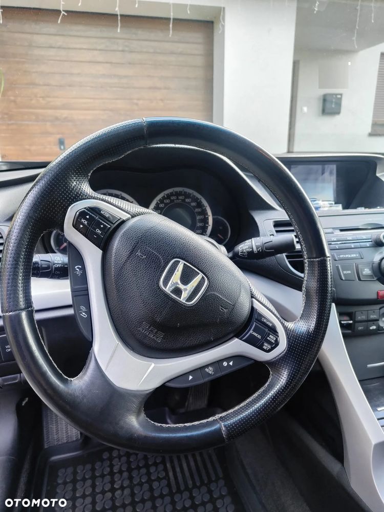 Honda Accord 2.0 Executive - 15