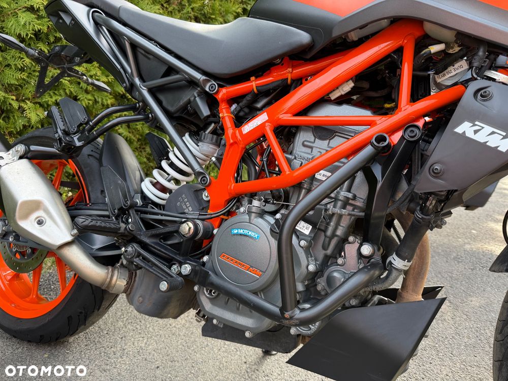 KTM Duke - 16