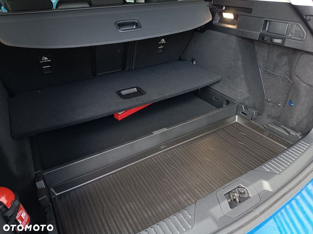 Ford Focus 1.0 EcoBoost mHEV Titanium X - 38