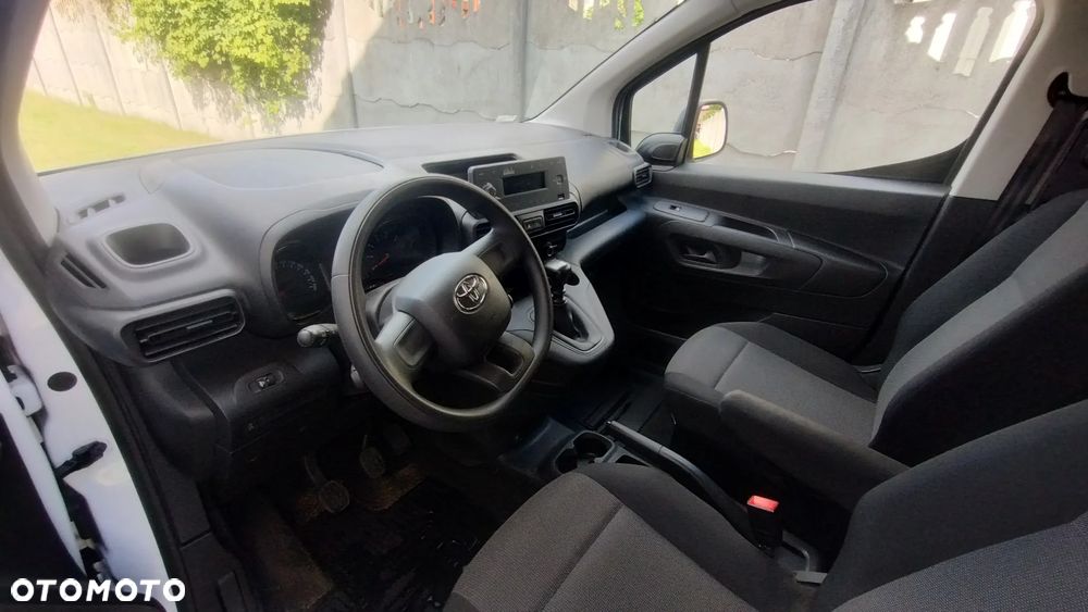 Toyota PROACE CITY - 19