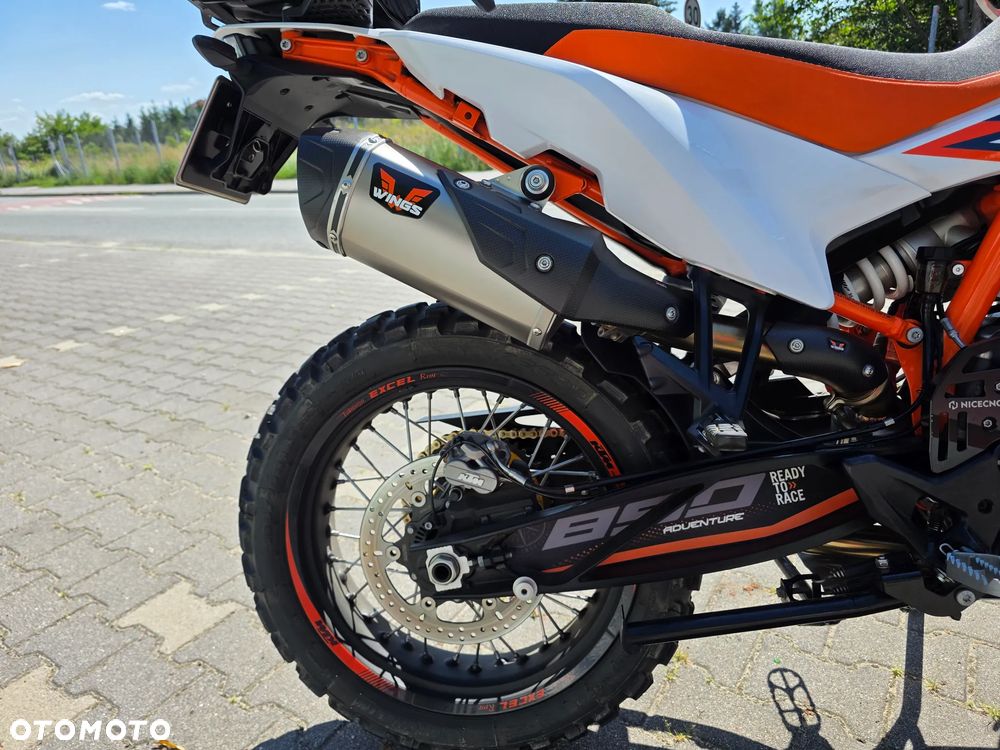 KTM Adventure 890 - 7