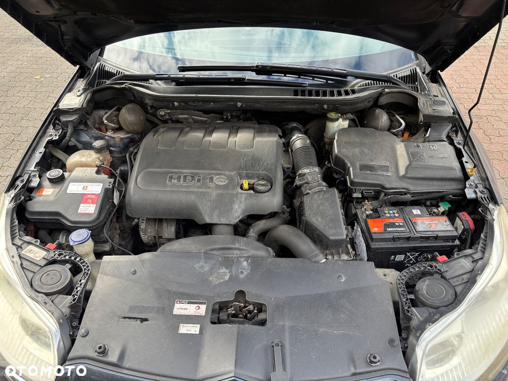 Citroën C5 2.0 HDi Confort - 16
