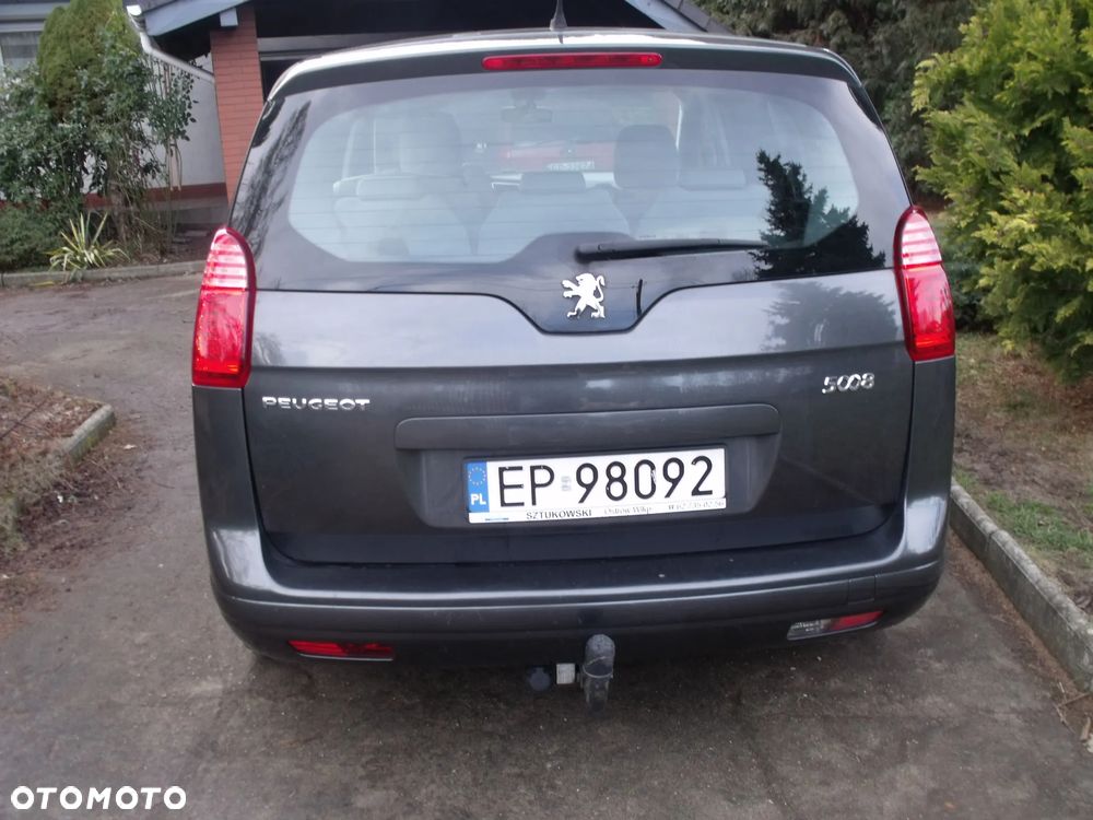 Peugeot 5008 - 3