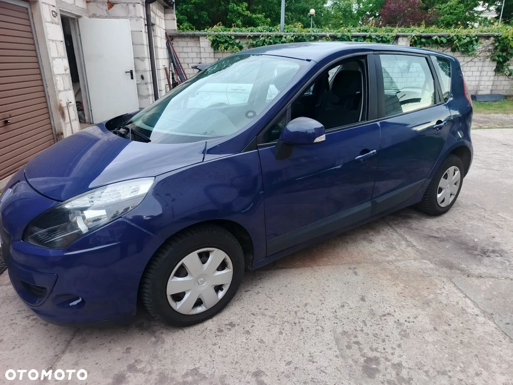 Renault Scenic 1.5 dCi Authentique - 3