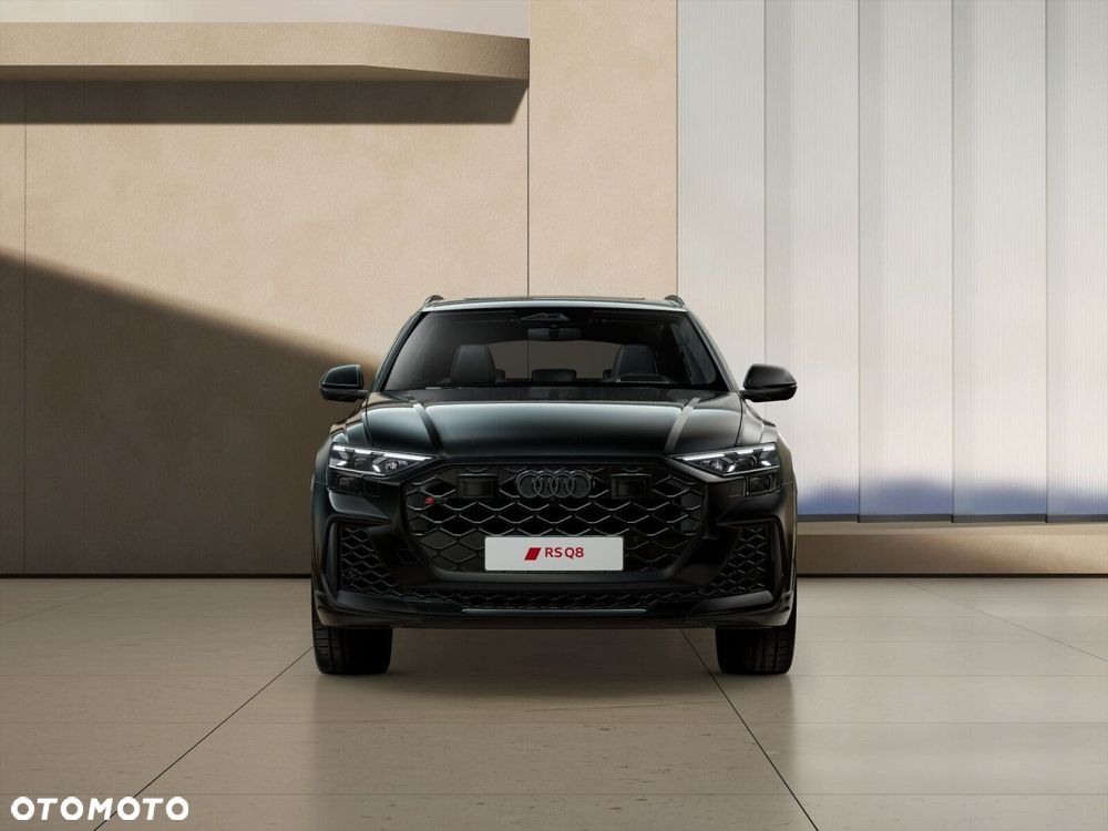 Audi RS Q8 - 2