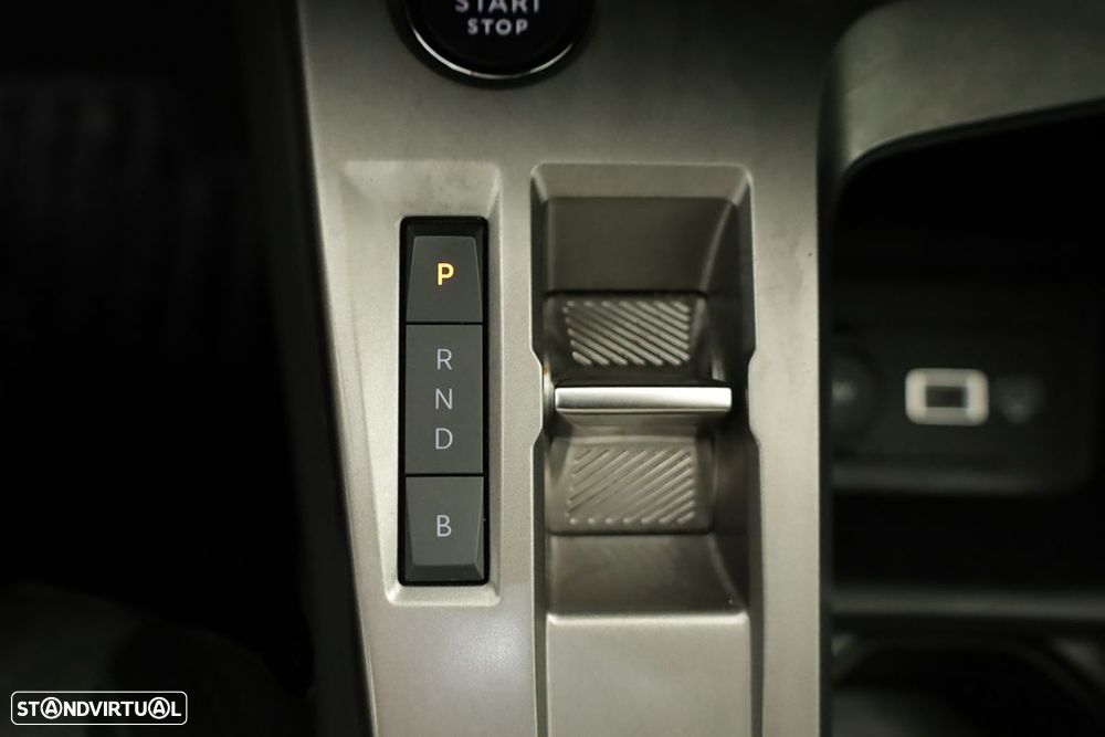 Peugeot 408 1.6 Hybrid Allure e-EAT8 - 14