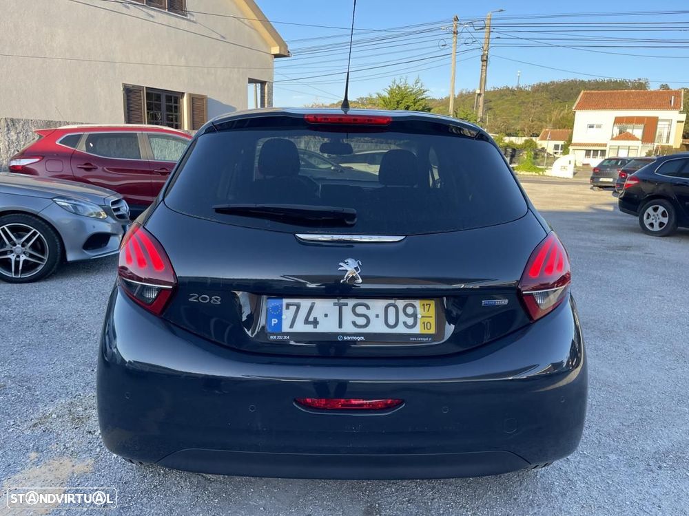 Peugeot 208 1.2 PureTech Style - 4