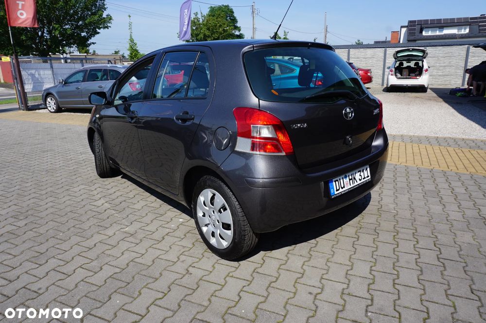 Toyota Yaris 1.33 VVT-i Cool - 5