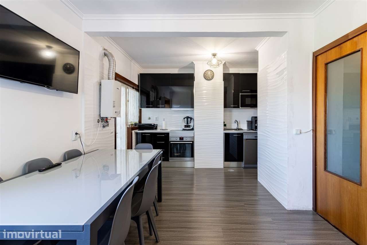 Apartamento T2 - Grande imagem: 2/30