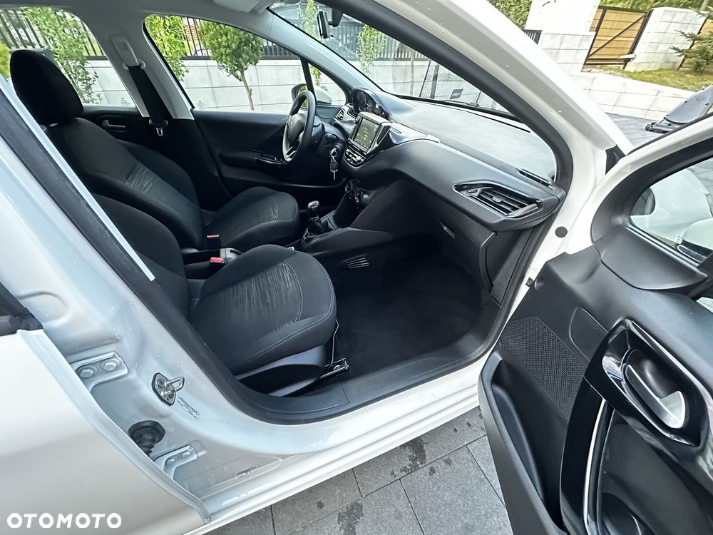Peugeot 208 VAN VAT-1 ciężarowy - 22
