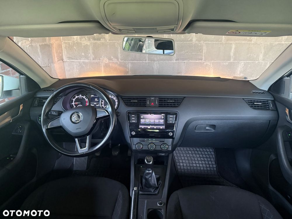 Skoda Octavia 1.5 TSI ACT Active - 6