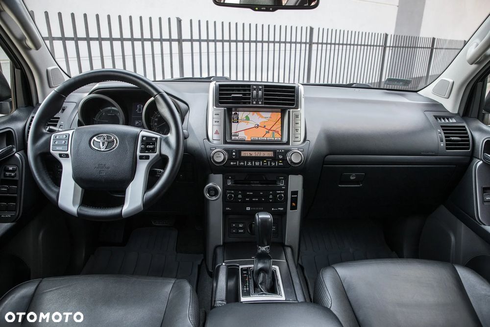 Toyota Land Cruiser LC 3.0 D-4D Prestige - 31