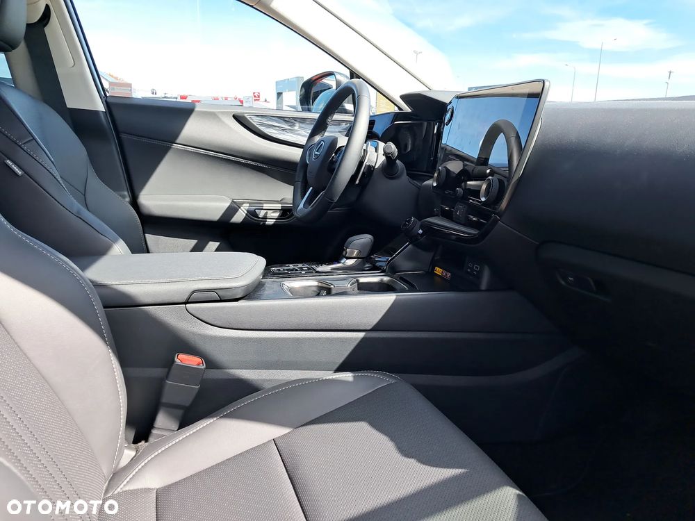 Lexus NX 350h Prestige AWD - 21