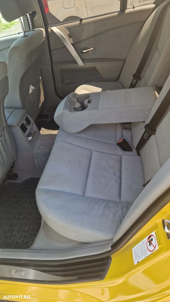 BMW Seria 5 520i - 11