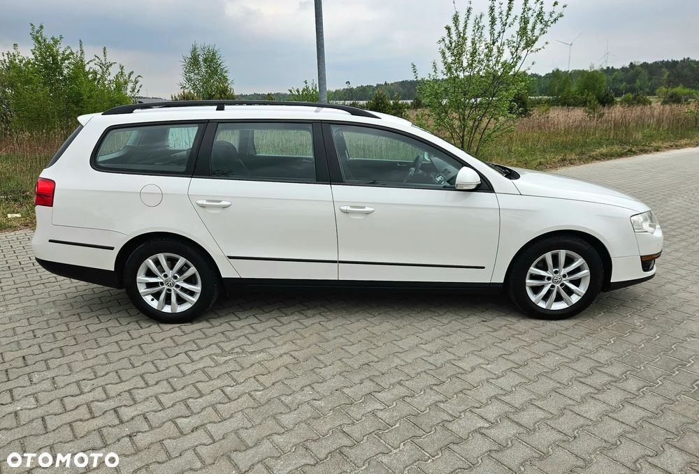 Volkswagen Passat ver-variant-2-0-tdi-trendline - 12