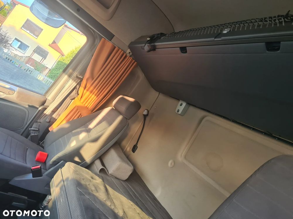 Scania R440 EURO5 KONTENER IZOTERMICZNY - 12