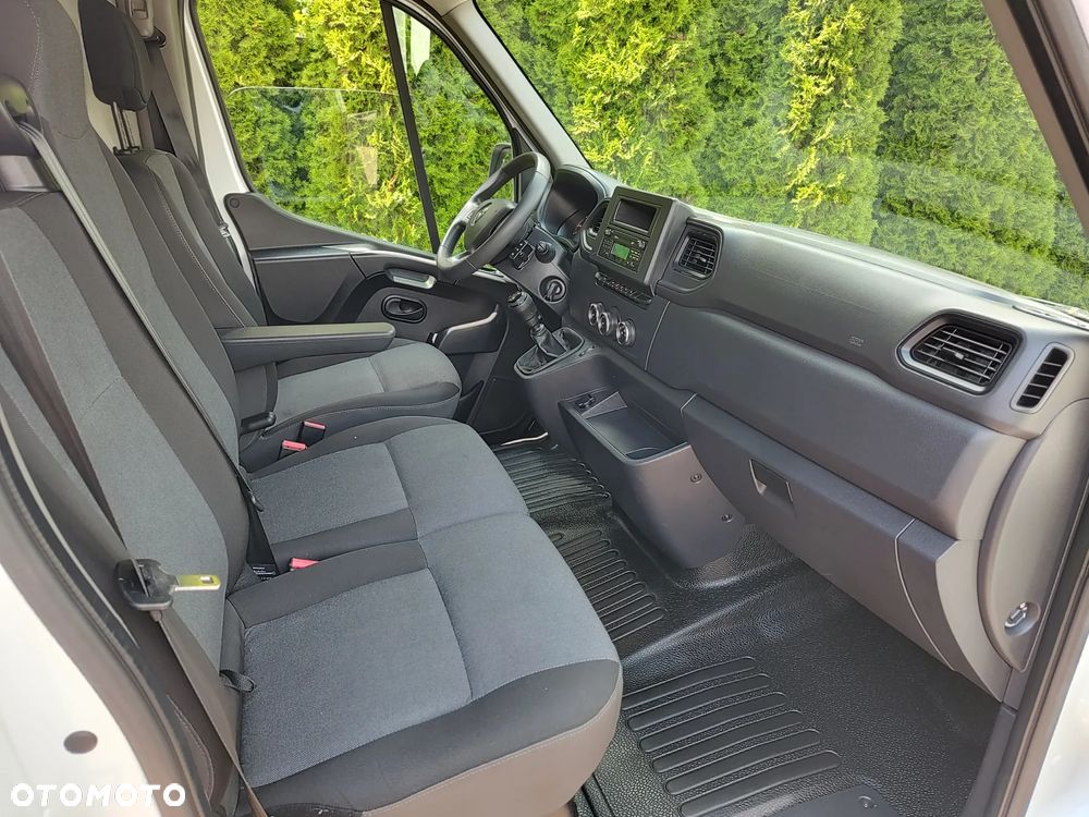 Renault Master - 22