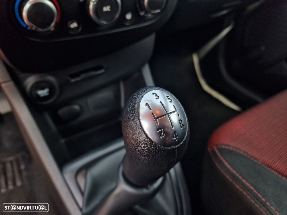 Renault Clio 1.5 dCi Confort - 23