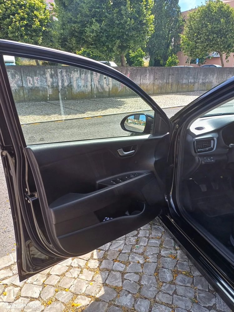 Kia Rio 1.2 CVVT LX - 13