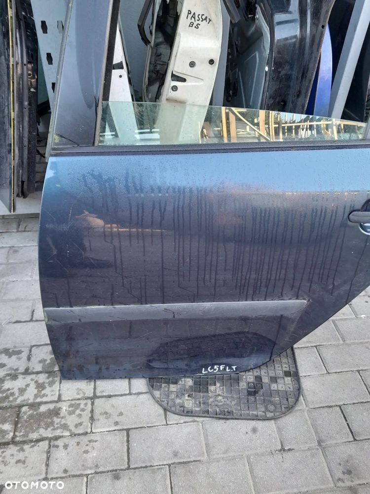 VW GOLF V DRZWI LEWE TYLNE LEWY TYŁ KOLOR: LC5F - 3