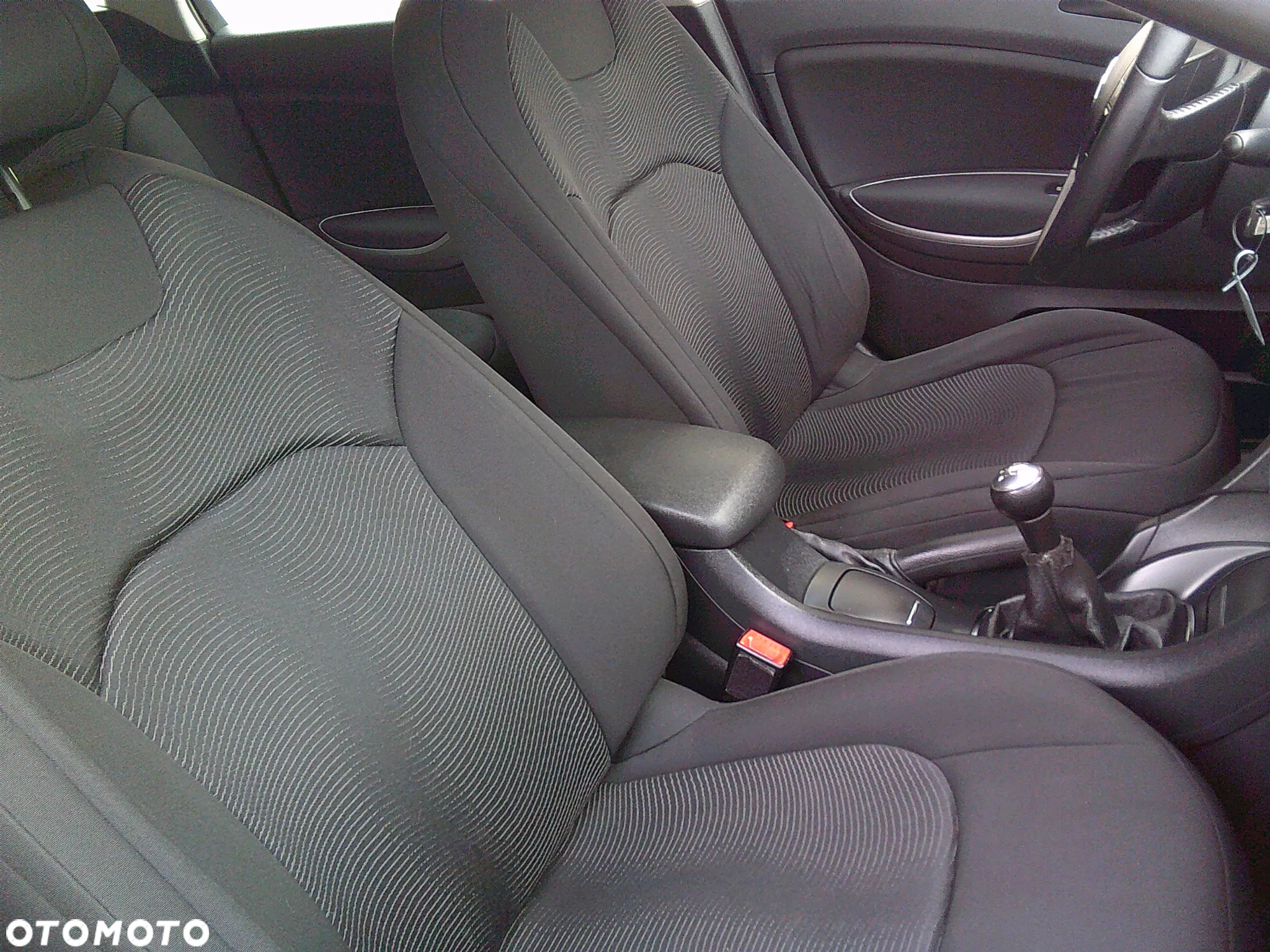 Citroën C5 Tourer 1.8 16V Style - 23