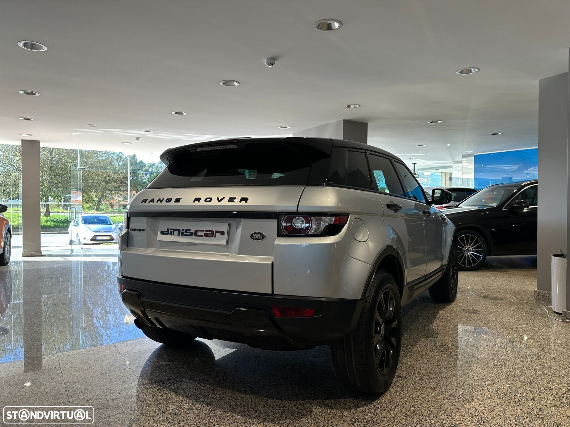 Land Rover Range Rover Evoque 2.2 eD4 Dynamic - 28