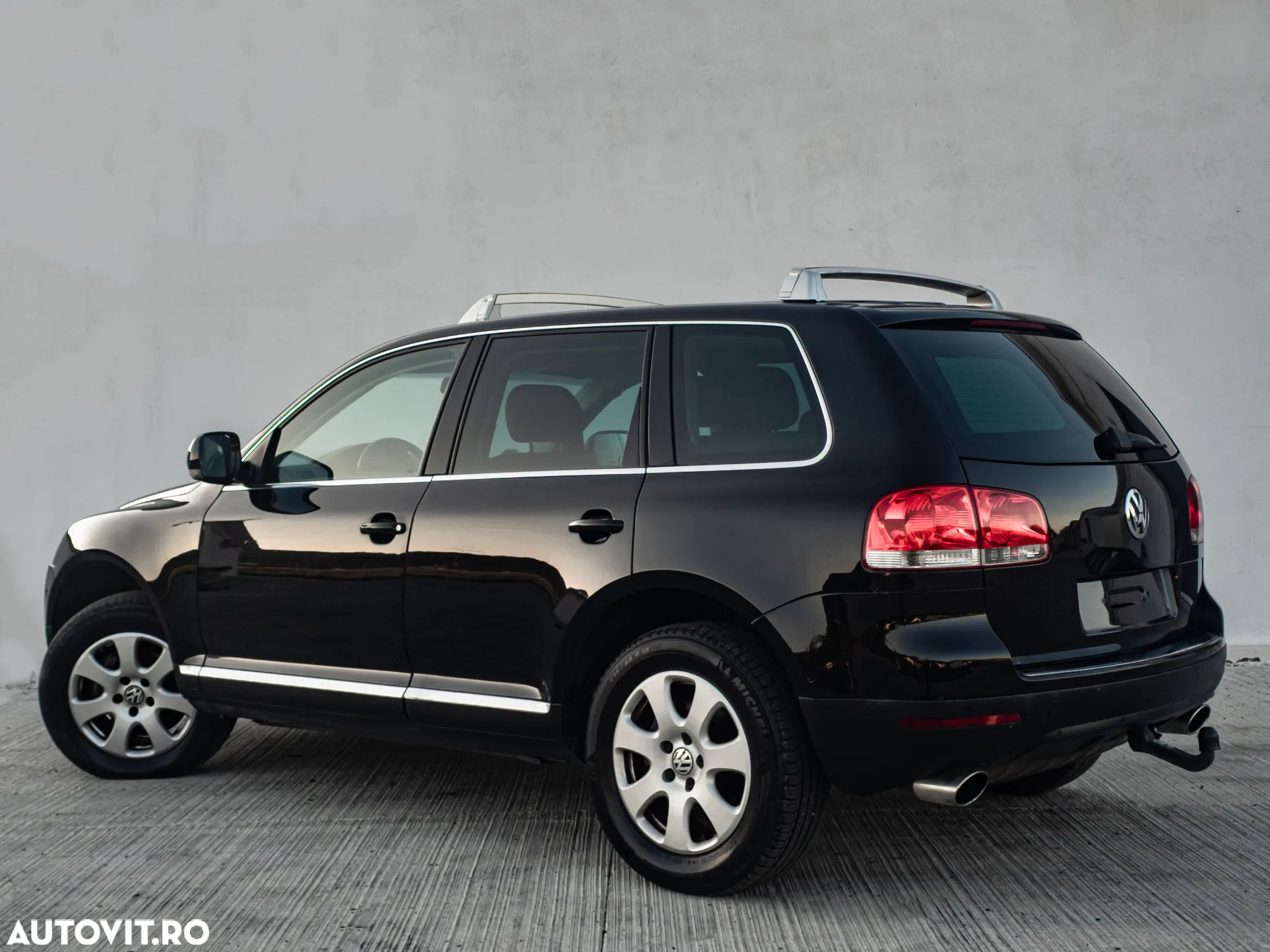 Volkswagen Touareg 3.0 V6 TDI DPF Automatik Exclusive Edition - 4