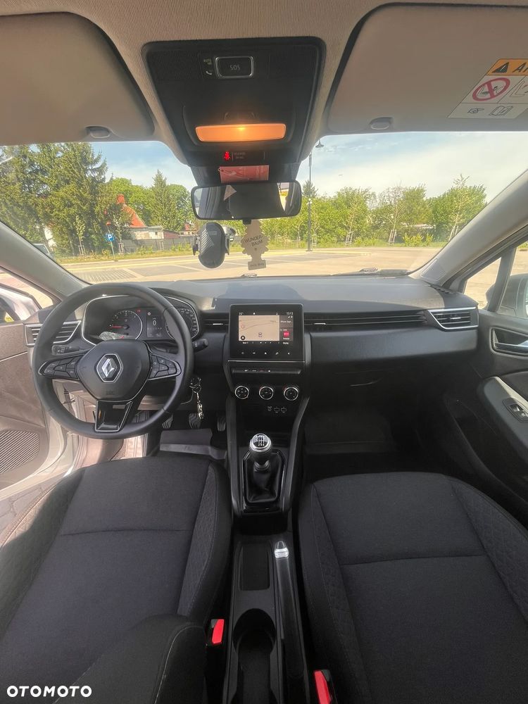 Renault Clio - 16